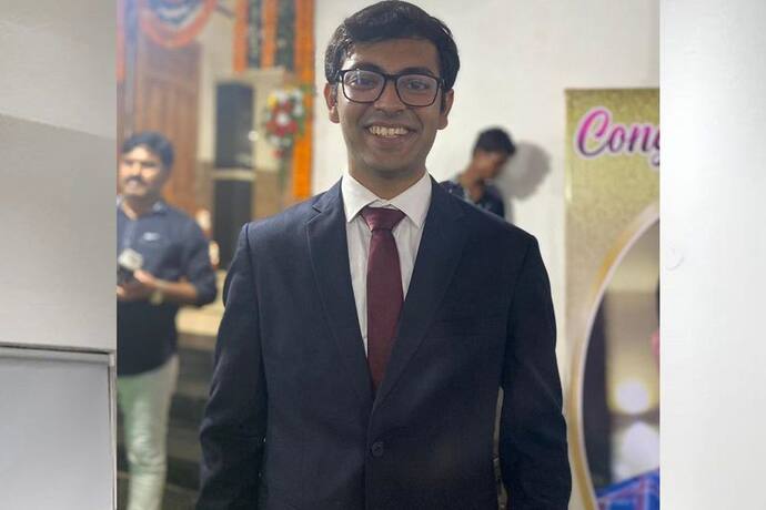 UPSC Success Story:शिशु मंदिर से पढ़ाई, अंग्रेजी नहीं आती, UPSC 2020 क्रैक करने वाले वैभव ऐसे होते थे मोटिवेट