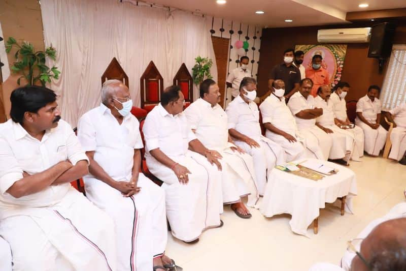 Single leadership to the AIADMK? Panneerselvam Answer