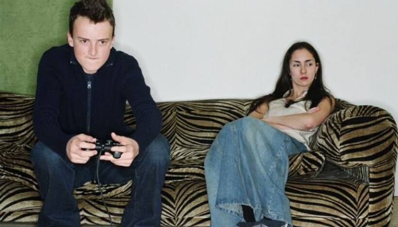 Relationship advise for girls: Here are 5 signs that he is not serious about you