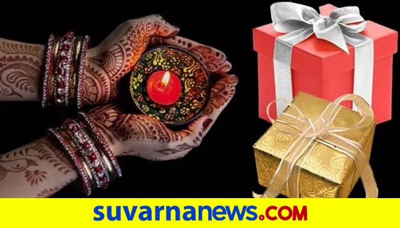 Top 7 gadgets to gift this festive season under Rs 2000