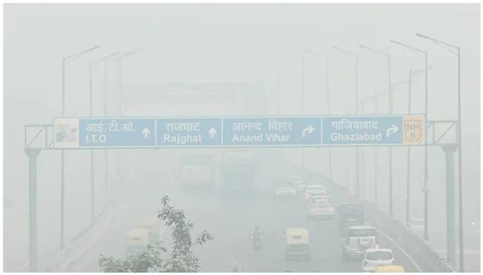 Diwali की लापरवाहियों का परिणाम भुगत रही Delhi, AQI अभी भी 436 के गंभीर श्रेणी में, सांस लेना हुआ दूभर