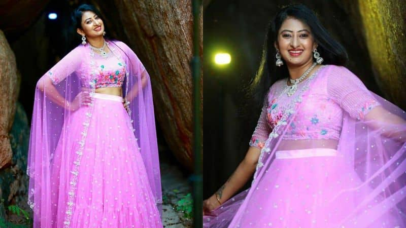 neelakkuyil malayalam serial fame latha sangaraju shared her latest photoshoot images