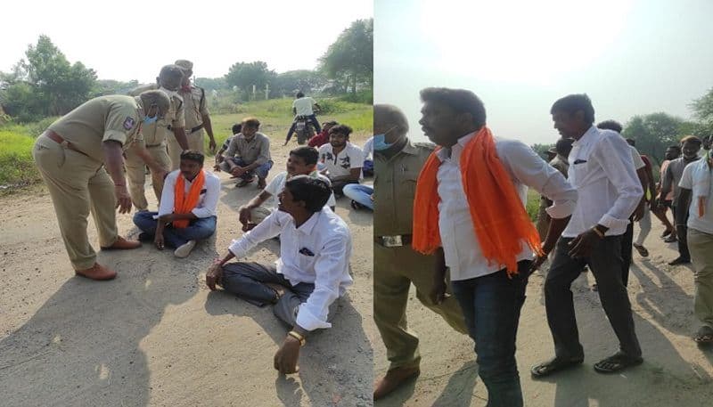 BJP leaders blocked Peddapalli MLA Dasari Manohar Reddy