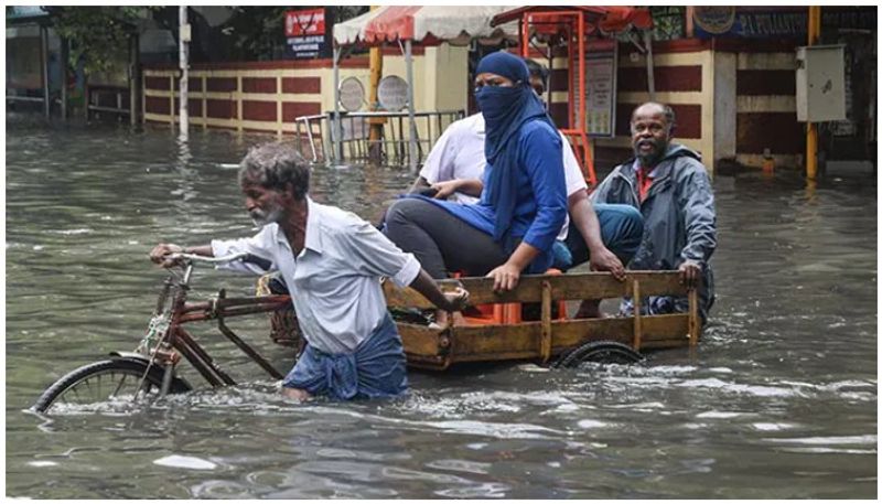 Chennai Rains NDRF teams deployed schools shut in 4 districts