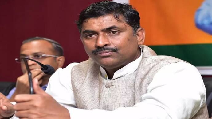 MP BJP प्रभारी Muralidhar Rao के बयान से बवाल, बोले- ब्राह्मण-बनिया मेरी जेबों में रहते, कांग्रेस ने ये पूछा