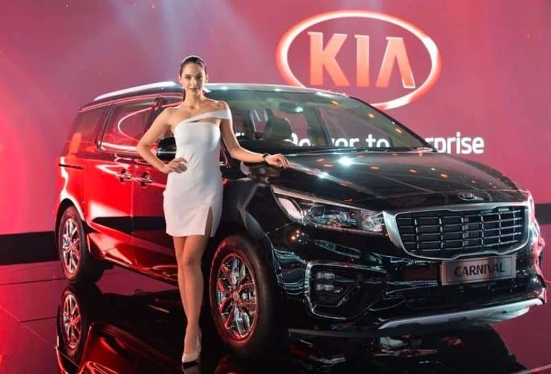 Kia Carnival 6-seater variant launched, 9-seater discontinued, know price and features