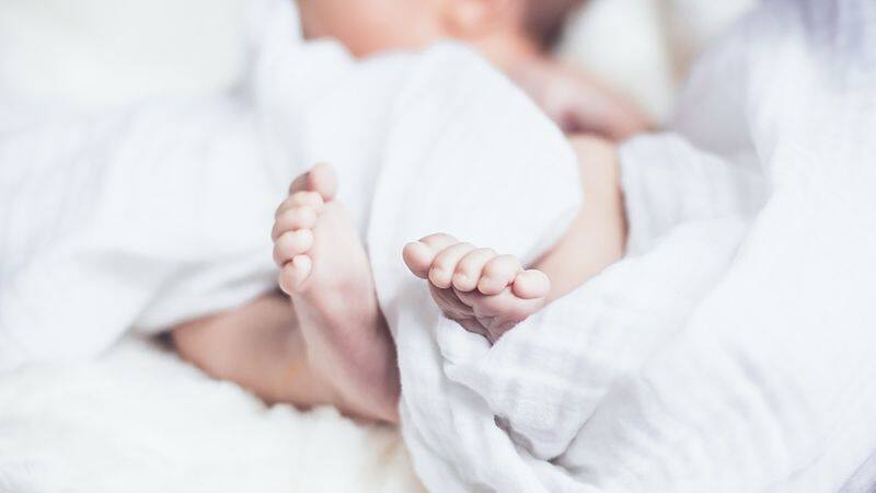 4 month old baby succumbs to Covid 19 in Bengaluru mnj