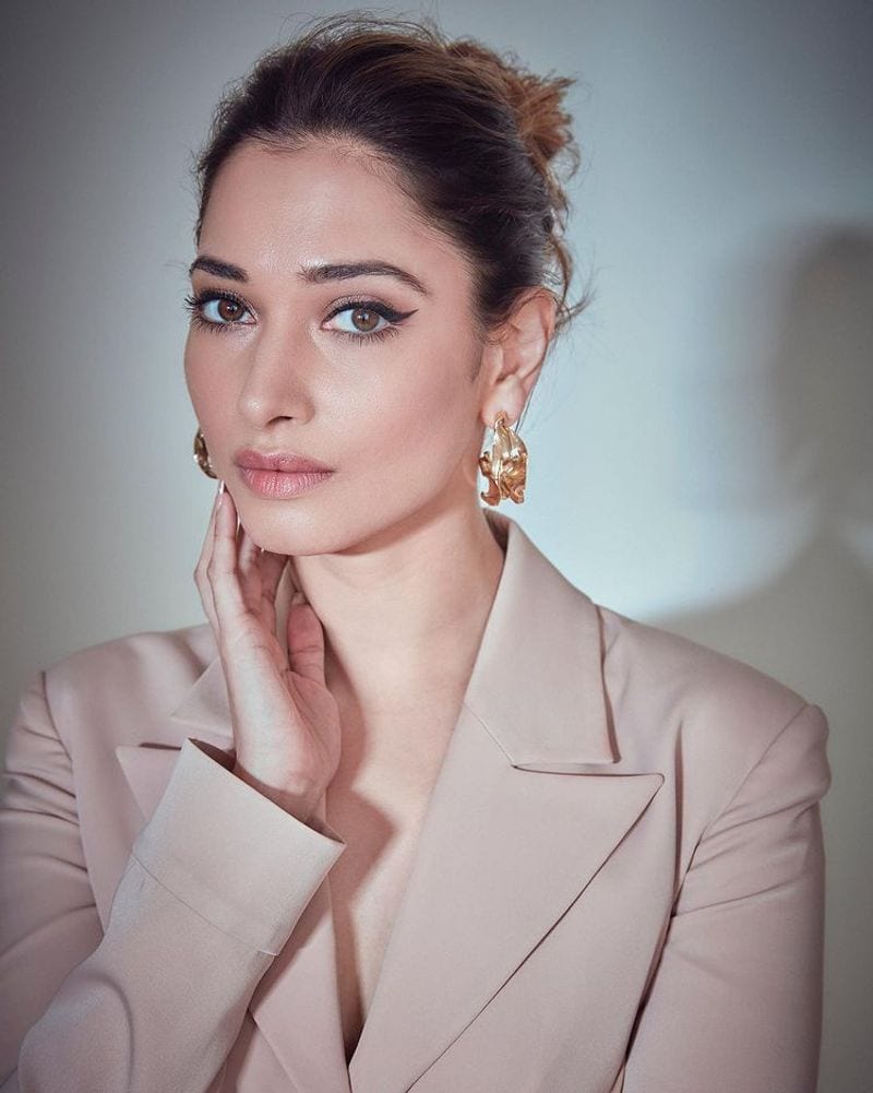 actress tamannaah bhatia admits to dating bollywood actor suh