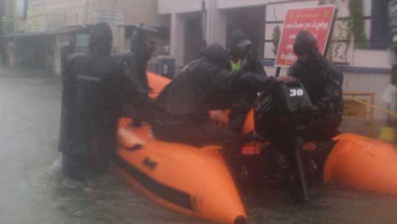 chennai floods...disaster team rescues postpartum woman baby