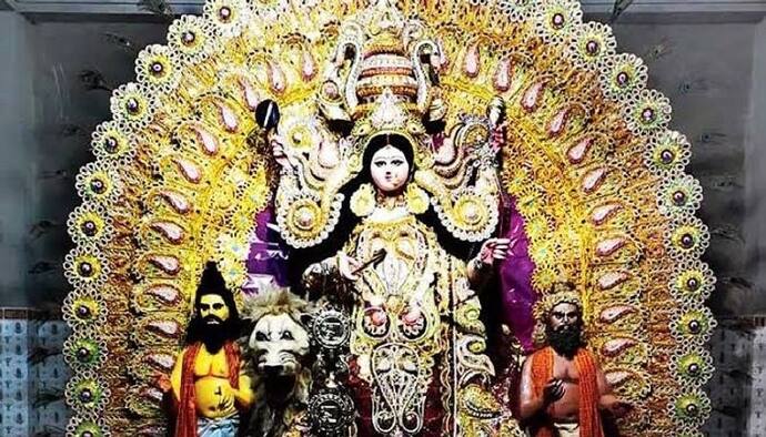 Jagadhatri Puja 2021-দুশো বছরের পুরনো জগদ্ধাত্রী পুজোয় মেতে মুর্শিদাবাদ