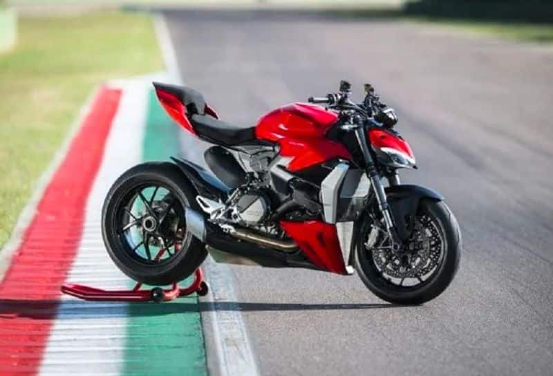 Ducati unveils new Streetfighter V2, a powerful bike with an attractive look