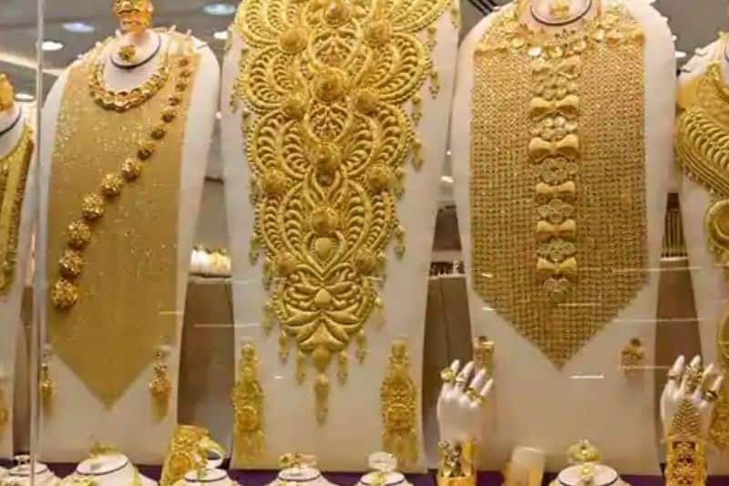 Gold prices dropped sharply: check rate in chennai-kovai-trichy-vellore