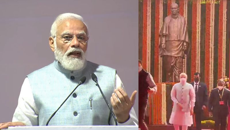 PM Modi unveils Sardar Vallabhbhai Patel statue at CAG office on 1st Audit Diwas pod