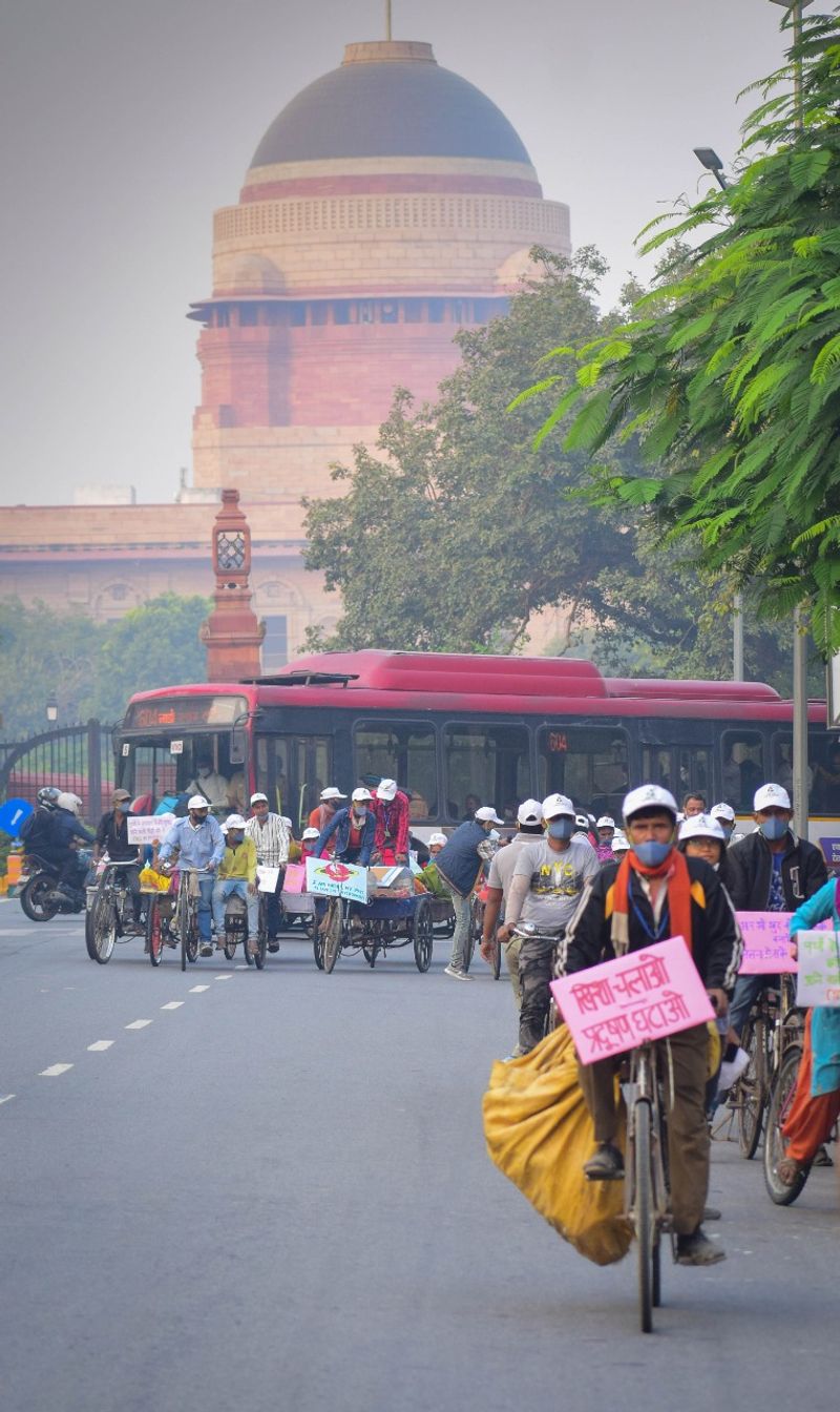 Delhi sees improved air quality as AQI stands at 235 in poor category gcw