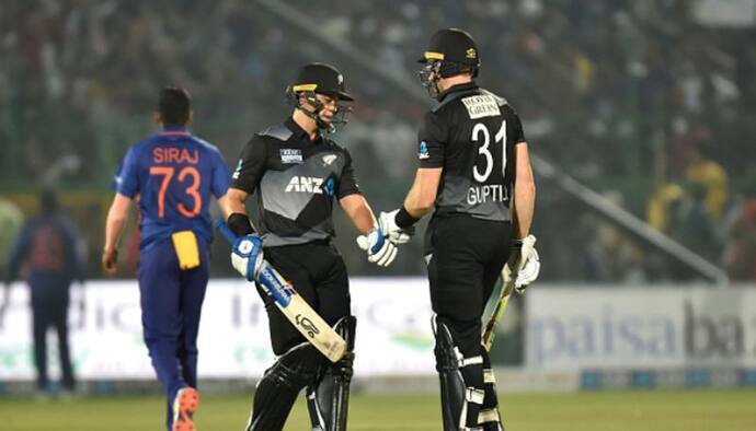 Ind Vs Nz- গাপটিল-চাপম্যানের  লড়াকু ইনিংস, জয়ের জন্য টিম ইন্ডিয়ারর টার্গেট  ১৬৫ রান