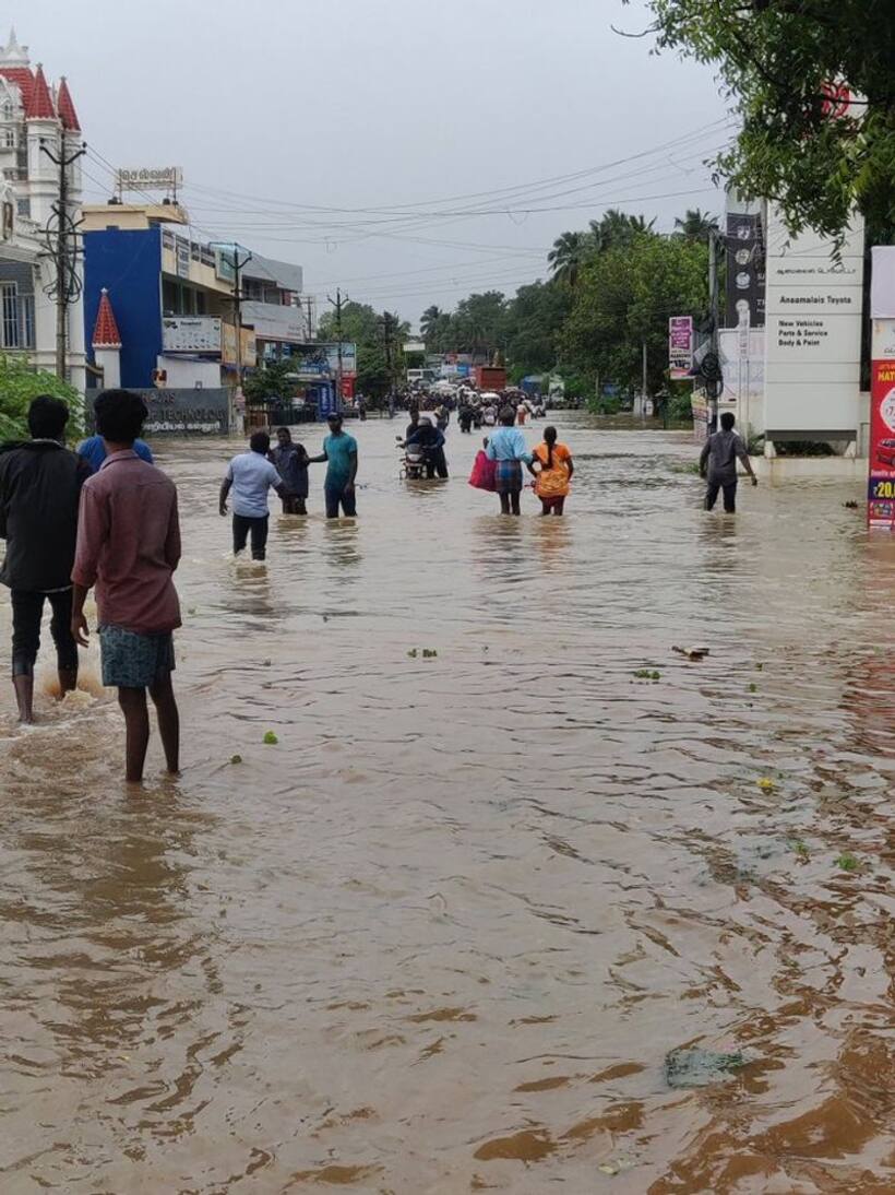 Tamil Nadu: IMD issues yellow alert, predicts heavy rains over next 4 days