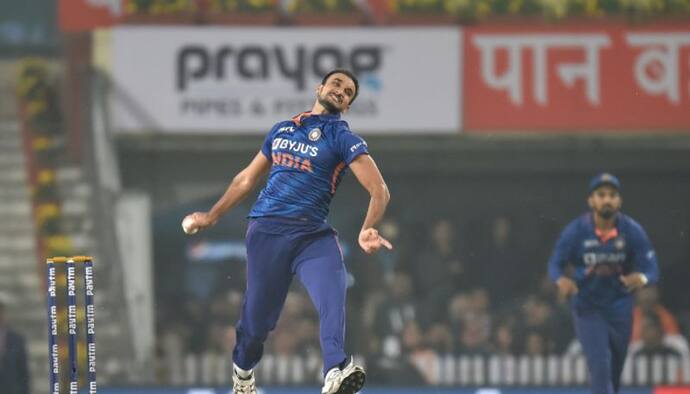 IND vs NZ 2nd T20: Chahal TV पर मस्ती करते नजर आए युजी-हर्षल, चहल ने कहा- ले लो भाई MOM अवार्ड, केएल को दे दो