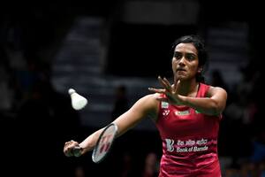 PV Sindhu: సెమీస్ గండం దాటని సింధు.. ఇండోనేషియా ఓపెన్ లోనూ తప్పని ఓటమి..