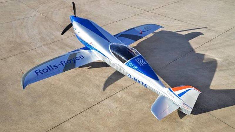 Rolls Royce design world's fastest electric aircraft