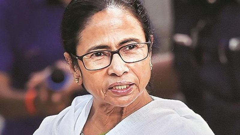 BJP alleged Mamata Banerjee insulted national anthem after her video goes viral