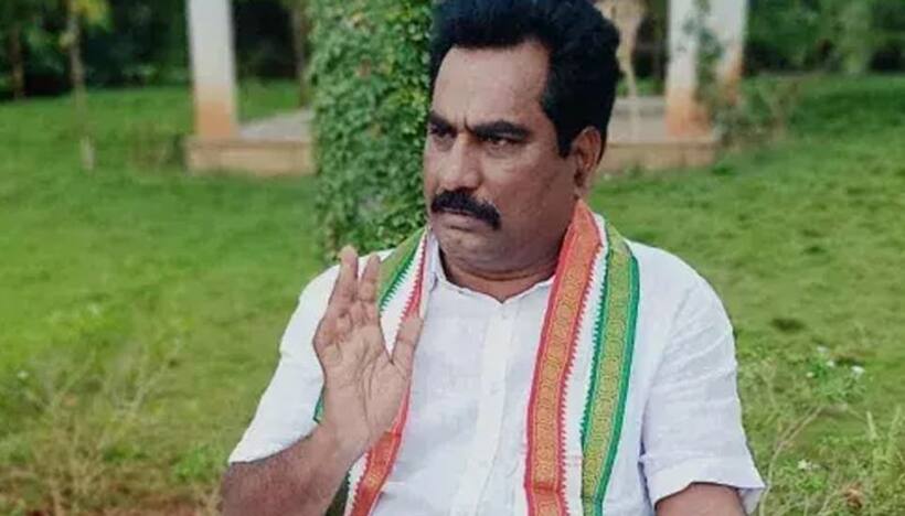 జనగామ పంచాయతీ.. జంగా రాఘవరెడ్డిపై టీపీసీసీ కన్నెర్ర, షోకాజ్ నోటీసులు జారీ