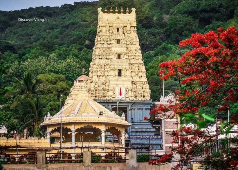ఆలయ హుండీలో రూ. 100 కోట్ల చెక్ వేసిన భక్తుడు.. ఖాతాలో డబ్బులు చెక్ చేసి షాక్