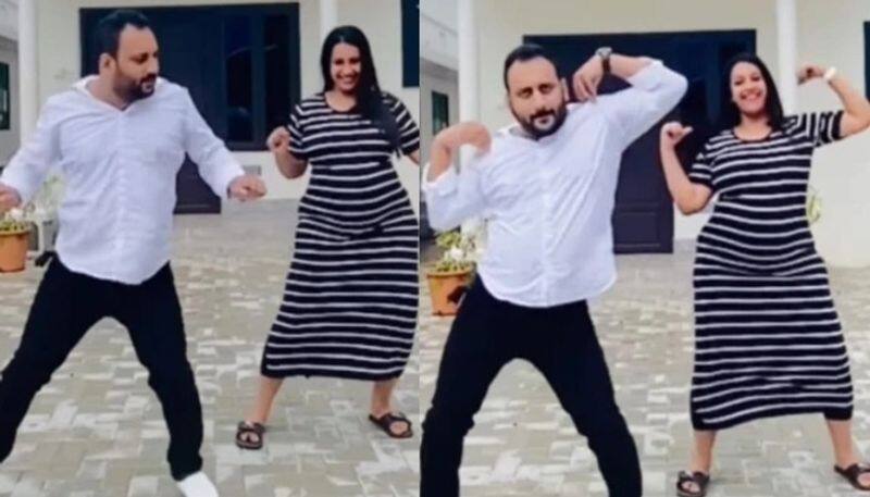 pregnant sowbhagya venkitesh dance with arjun somasekhar goes viral on social media