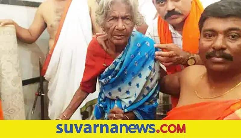 Beggar donated: Beggar Became celebrities in Kadoor donated 10K to Temple akb