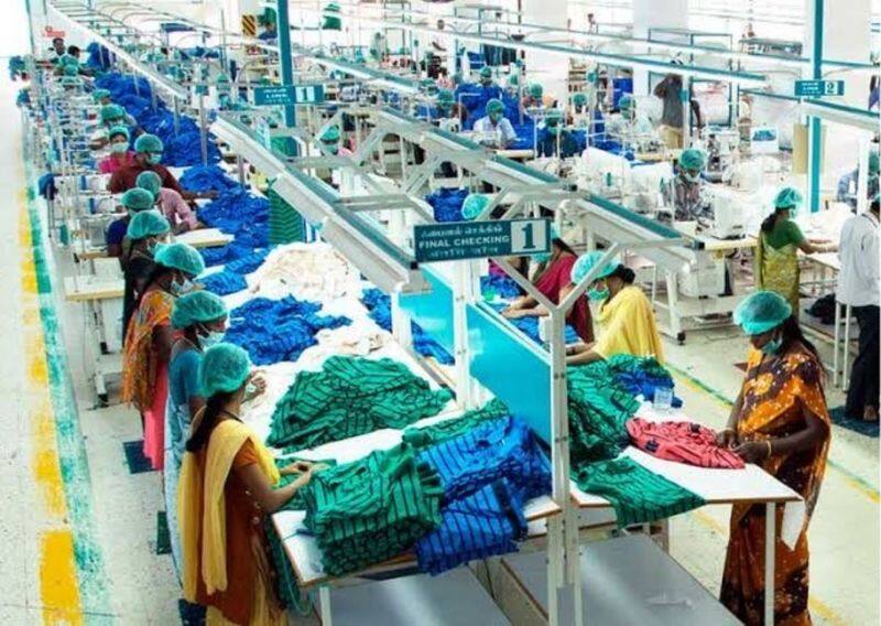 Knitwear and allied companies in Tirupur today are completely shut down against the rise in yarn prices