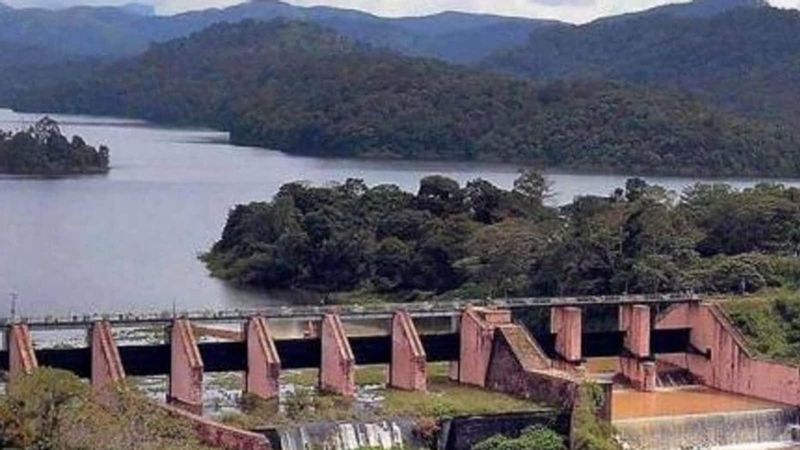 Mullaperiyar car parking case supreme court order to take survey smp