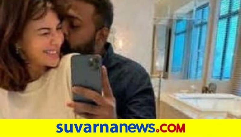 Jacqueline Fernandez Romantic Photo With Conman Sukesh Chandrasekhar Triggers Controversy pod