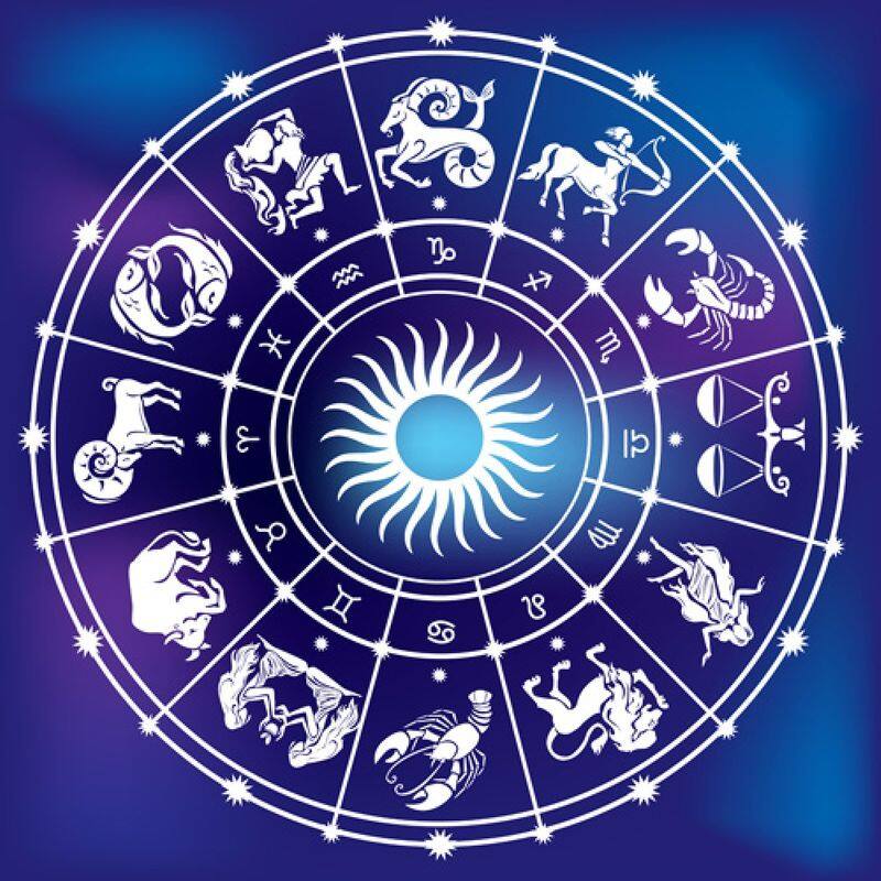 Daily horoscope of December 1st 2021 in Kannada SKR