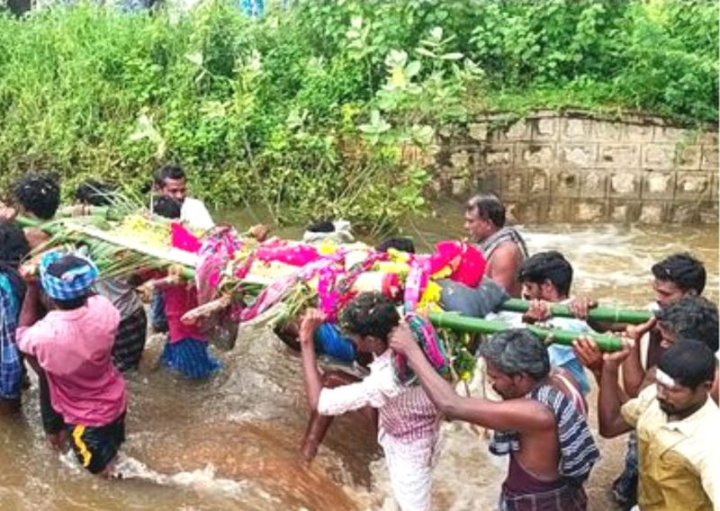 The incident in which the body was taken to the crematorium in the flood waters of more than 4 feet is shocking at karur