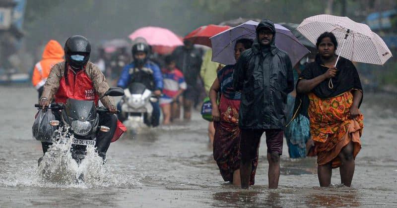 the Meteorological Department has withdrawn the Red alert at tamil nadu rains