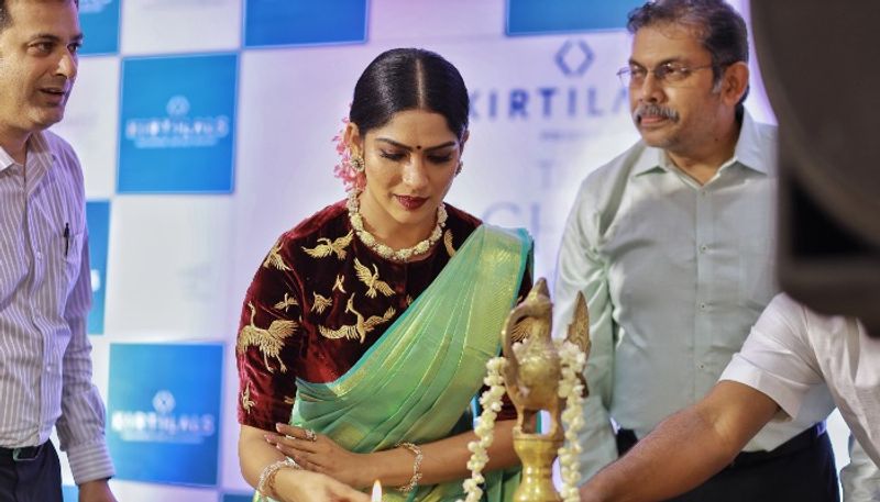 swasika vijay launch alchemist collection of jewellery kirtilals