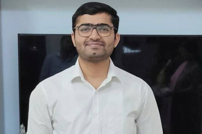 Success Story: विदेश में जॉब का ऑफर छोड़ UPSC की शुरू की तैयारी, नतीजा- 2020 में मिली 29वीं रैक