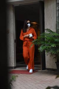 Kareena Kapoor, Salman Khan, Rhea Chakraborty and more spotted in style