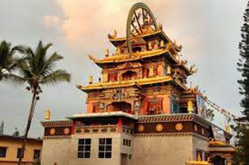 భారతదేశంలో  ఉన్న టాప్ 10 దేవాలయాలు ..