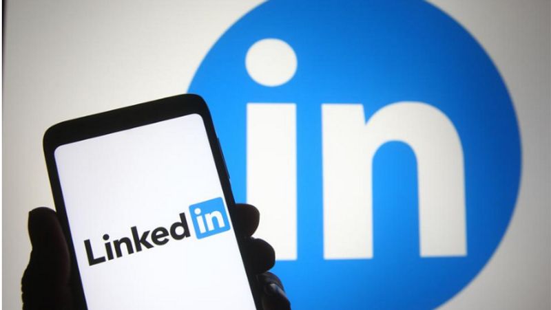 Woman Adds 'Sex Work' As Experience On LinkedIn Profile, Post Divides Internet