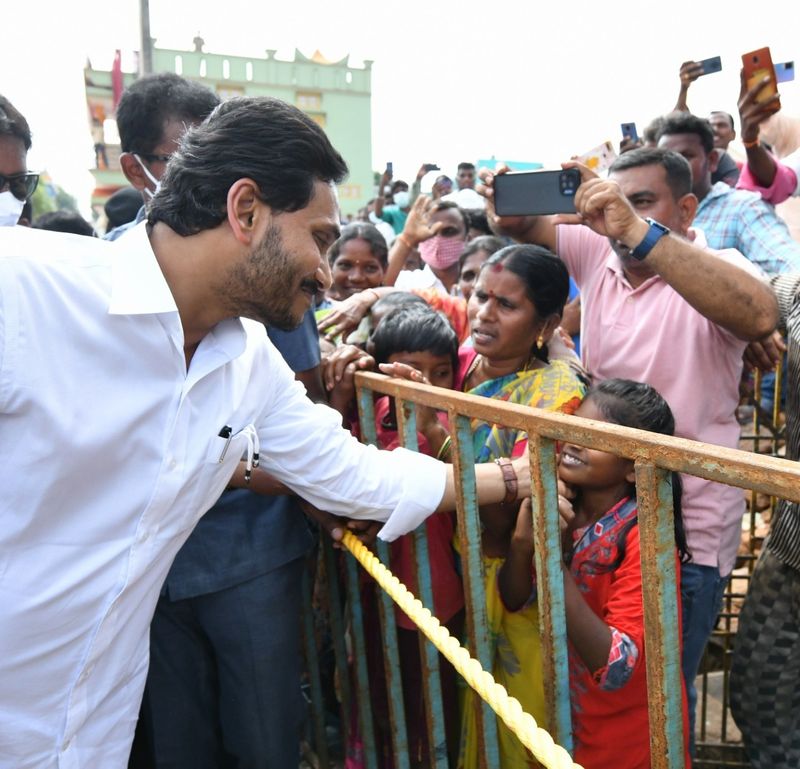 Andhra Pradesh CM YS Jagan  Visits Flood  hit Areas in Tirupati