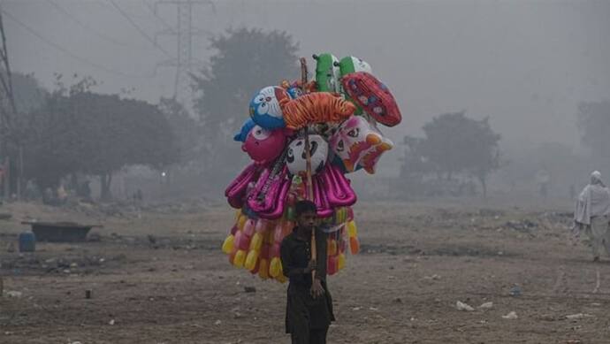 Delhi Air Pollution: सुप्रीम कोर्ट में यूपी की सफाई-पाकिस्तान ने कर रखी है दिल्ली और हमारी 'हवा' खराब