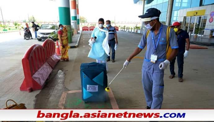 Omicron scare: খোঁজ মিলছে না দক্ষিণ আফ্রিকা থেকে আসা ১০ বিদেশীর, বাড়ছে ওমিক্রন আতঙ্ক