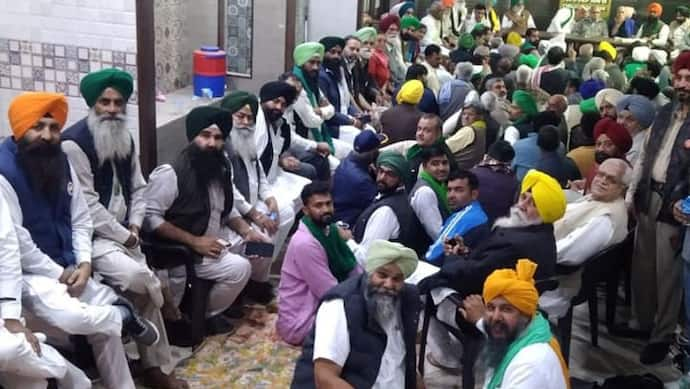 Kisan Andolan:  संयुक्त मोर्चा का दावा 702 किसानों की हुई मौत, MSP कमेटी के लिए 5 नामों पर नहीं हो सका फैसला