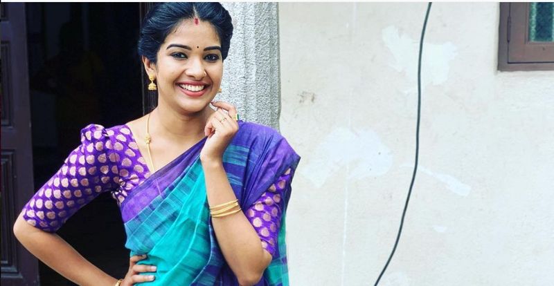 Serial star Monisha shares super picture and post