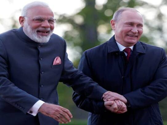 Russia Victory Day Parade 2025 : Russian President Putin Invites Indian Prime Minister Narendra Modi in telugu akp