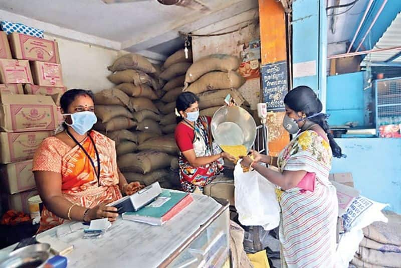 Three people were admitted to hospital for using substandard cooking oil provided at a ration shop at thiruvarur 