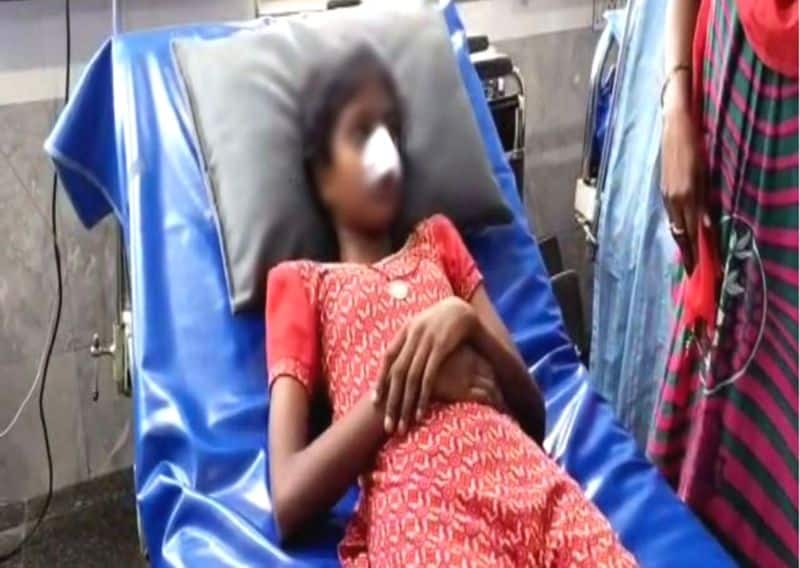 A 10 year old school girl was injured when the DMK flag pole collapsed in the Salem