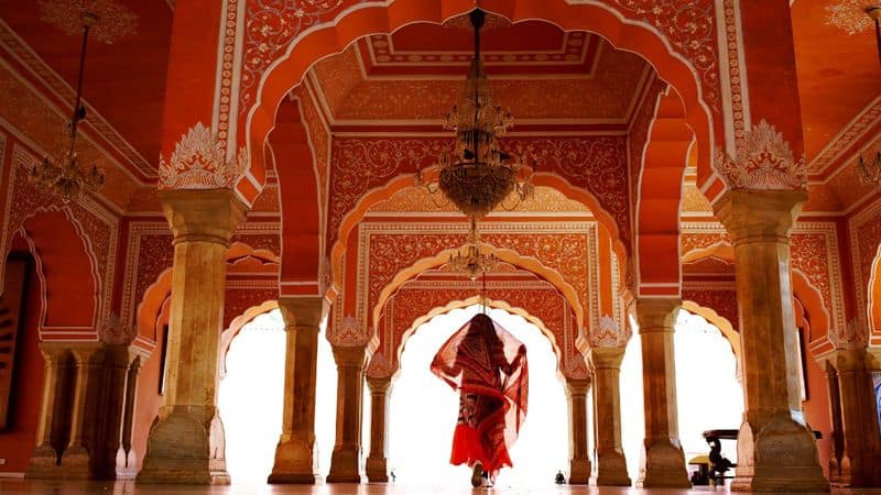 travelogue jaipur city of colors and warmth