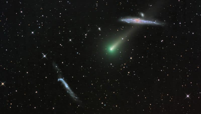 A green comet will come close to Earth tomorrow akb