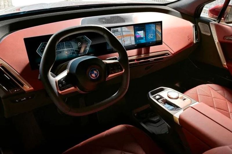 BMW Introduces Digital Art Mode